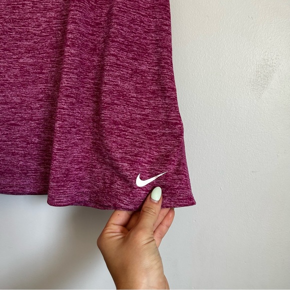 🩷NIKE WOMENS MAGENTA DRI FIT WORKOUT TANK TOP SIZE MEDIUM GYM RACERBACK - Picture 2 of 6